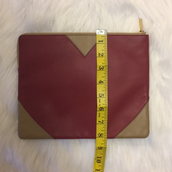 Celine red and tan clutch - Picture 6 of 8